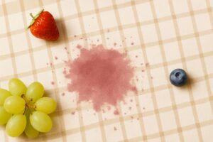 macchie di frutta dai tessuti