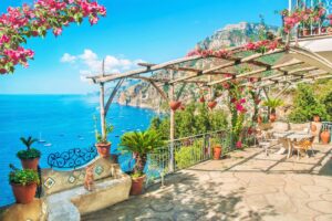 arredamento stile mediterraneo