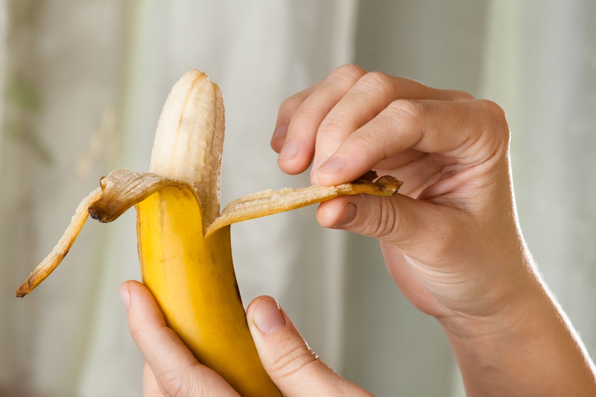 lucidare l’acciaio con buccia di banana