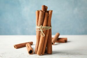 profuma la cucina con bastoncini di cannella