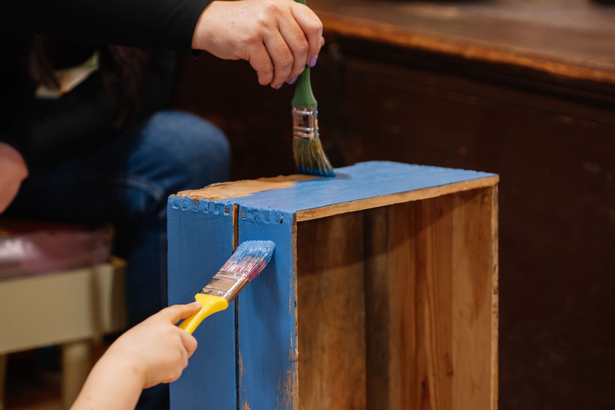 cassettiera fai da te con cassette di legno