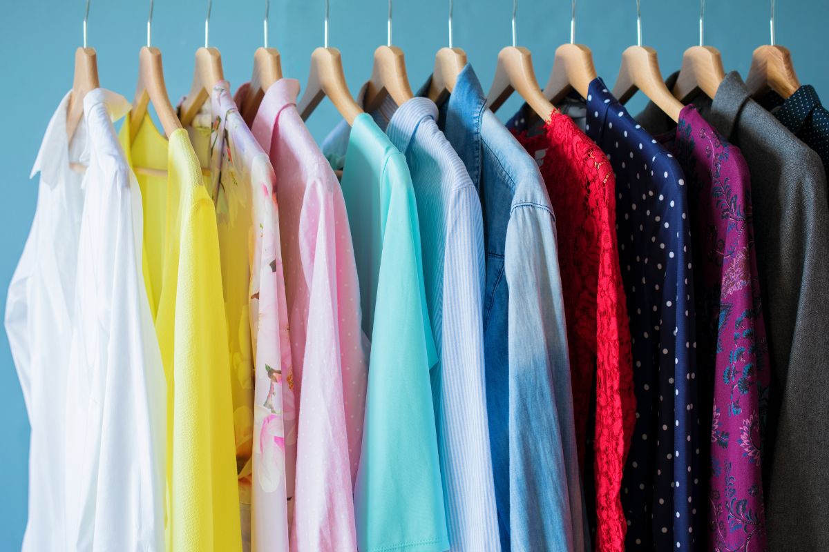ravvivare i colori sbiaditi dei vestiti con ingredienti naturali
