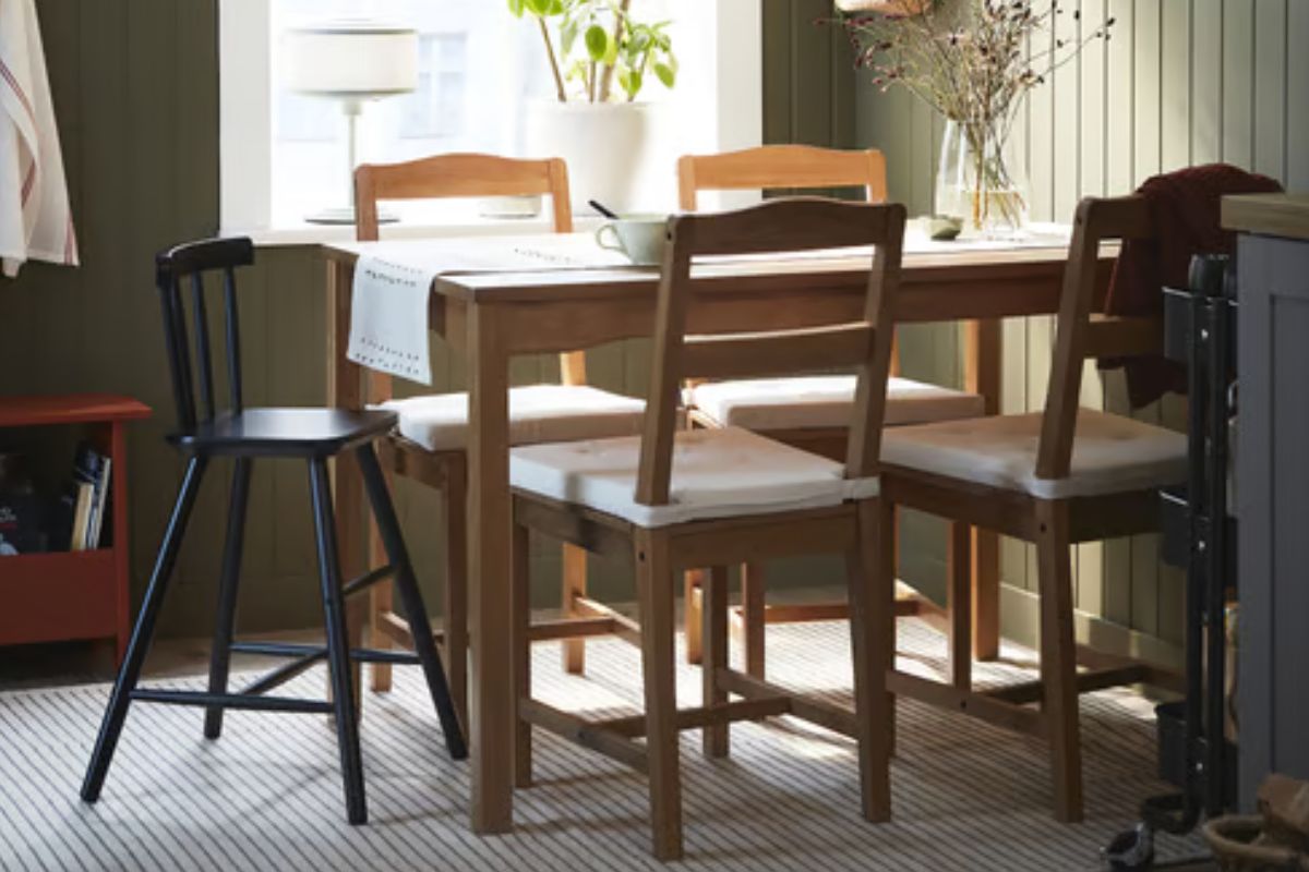 tavolo e 4 sedie hägernäs di ikea