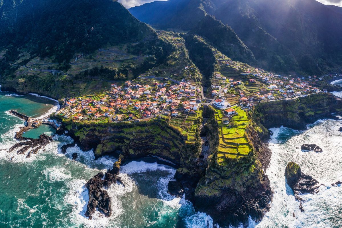 fuga romantica su isole europee